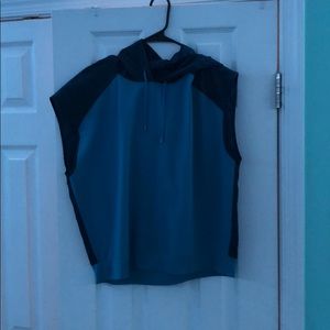 Sleeveless Windbreaker